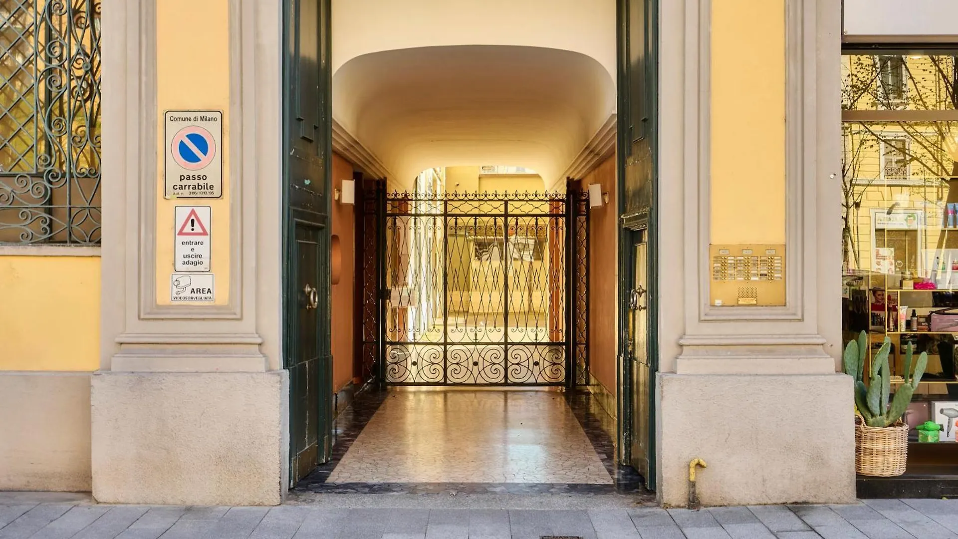 Beautiful apartment in Tricolore Milan